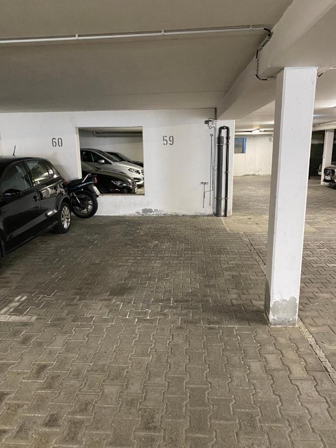 3 Zimmer Apartment In S-Bahn Naehe, 76 Qm, Max 5 Pers, 30Qm Dachterasse, Garage, Internet 1000 Mbit Gaertringen Exterior photo